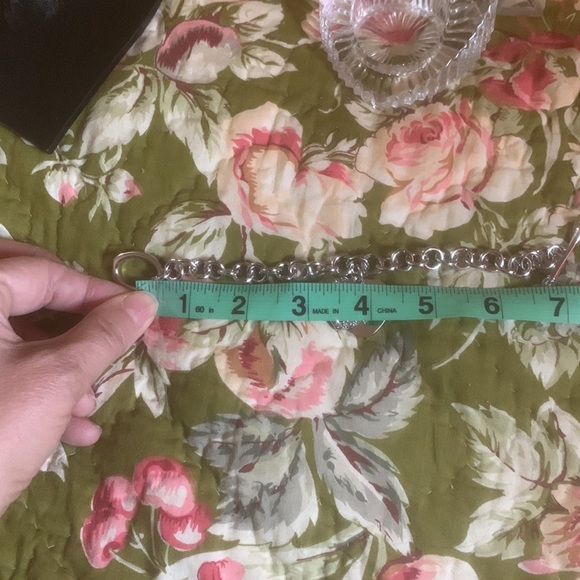 Bracelet Heart - rhinestones - heart charm. - Picture 4 of 5